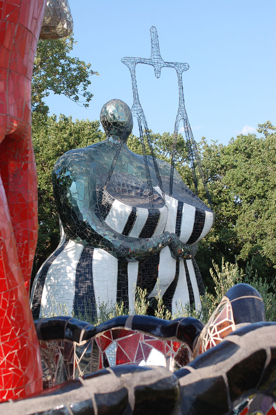 GIARDINO DEI TAROCCHI - La Giustizia