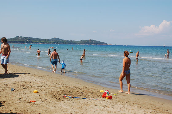 PUNTA ALA - La zona che va da Punta Ala a Le Rochette è un’area protetta