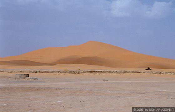 ERG CHEBBI - I colori delle dune di sabbia mutano al variare della luce