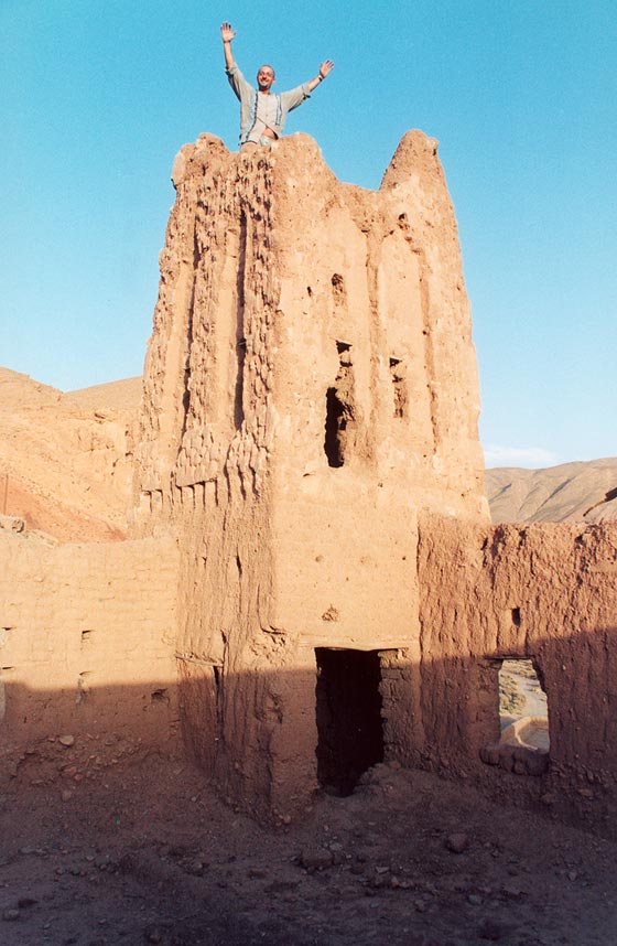 VALLE DEL DADES - Francesco in vetta alla torre della kasbah