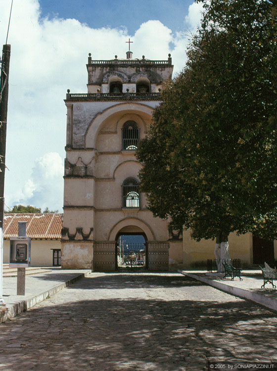 SAN CRISTOBAL DE LAS CASAS - Il sapore coloniale delle architetture