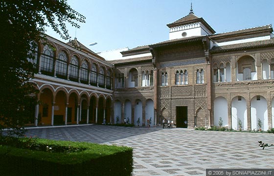 SIVIGLIA - Alcazar - Patio del Leon