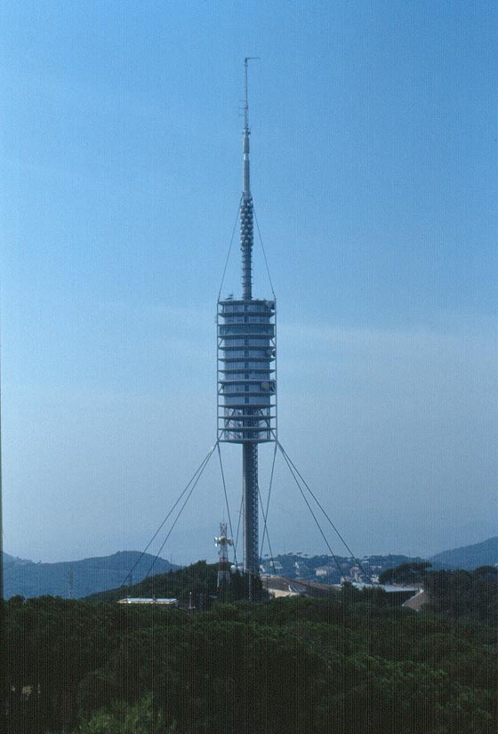 BARCELLONA - Torre della comunicazione di Barcellona sul Collserola