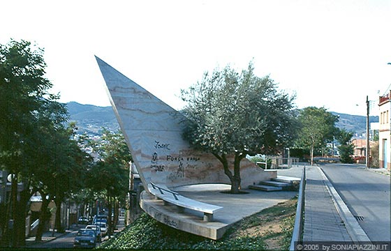 BARCELLONA - Racò de l'Olivera - passeig de la Font de la Mulassa 47 