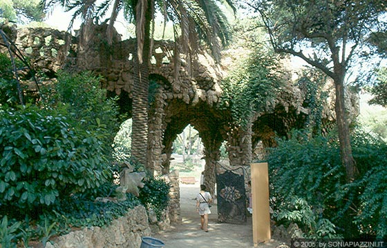 BARCELLONA - Parc Güell - accesso secondario