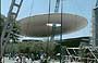 SIVIGLIA. EXPO'92 - Padiglione della Germania - la gigantesca ellisse sospesa sopra il Padiglione 