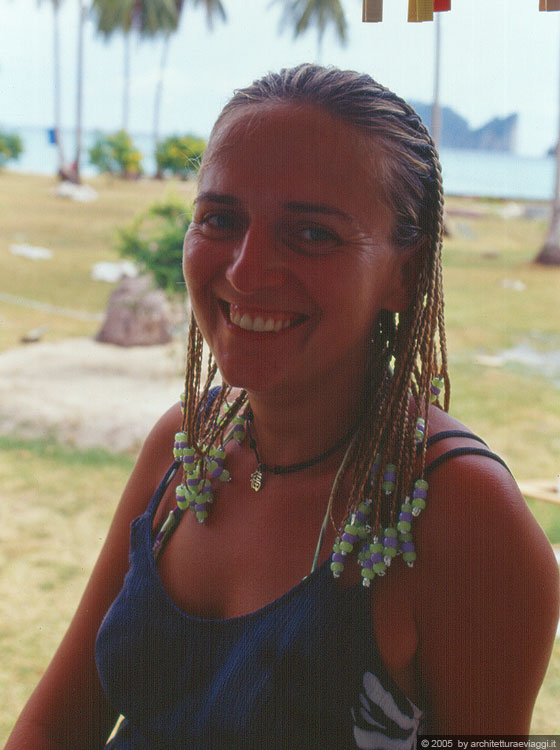 PHI PHI ISLAND - Phi Phi Don - Io con il nuovo look a treccine