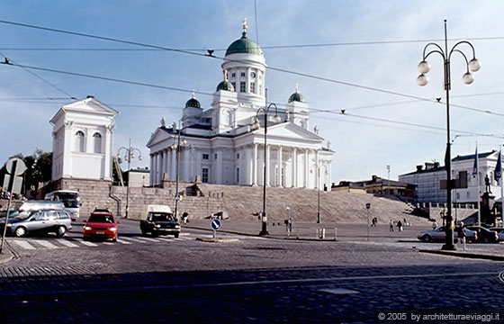 HELSINKI - Piazza Duomo 