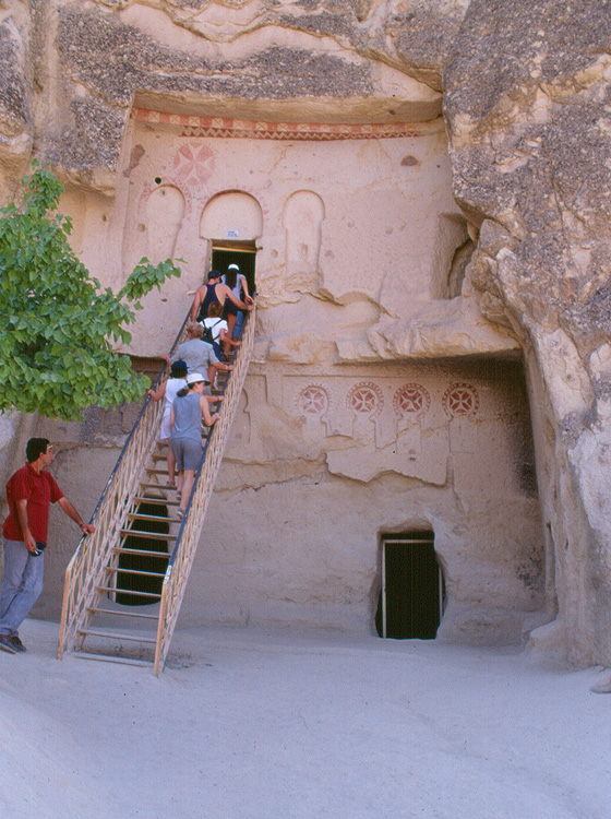 VALLE DI GOREME - Carikli Kilise (Chiesa dei Sandali) 