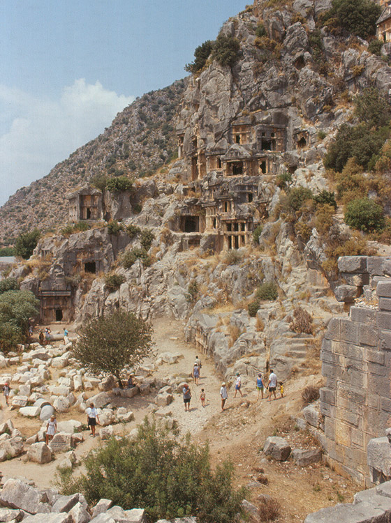 DEMRE - Tombe rupestri