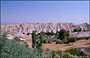LA CAPPADOCIA. Caratteristico paesaggio con le tipiche formazioni rocciose a forma di cono
