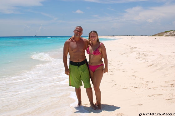 CAYO DE AGUA - Io e Francesco, cotti dal sole cocente, ma felici di goderci questo paradiso