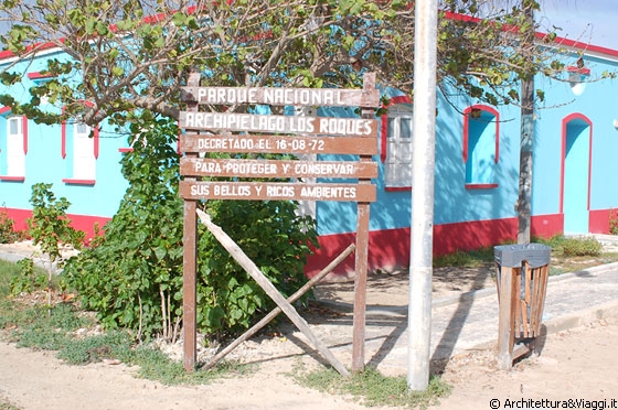 LOS ROQUES - Los Roques è stato dichiarato Parco Nazionale dal 1972