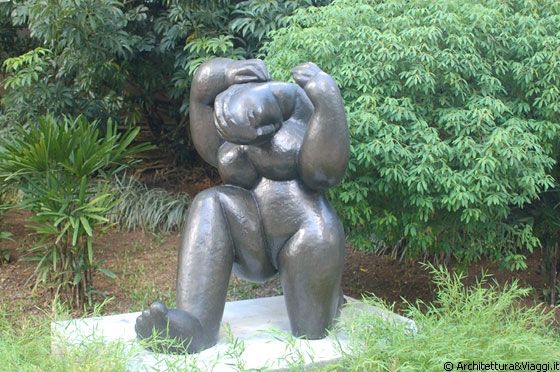 CARACAS - Museo de Arte Contemporaneo - giardino di sculture