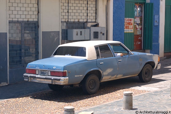 CIUDAD BOLIVAR - La scritta recita 