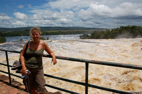 PARCO NAZIONALE DI CANAIMA - Io al mirador proprio sopra le cascate di Canaima 