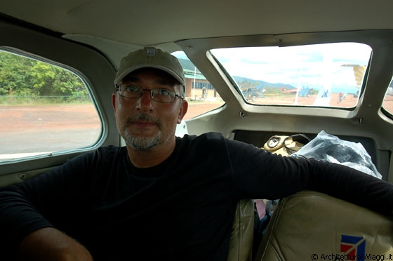 CANAIMA - Pronti, si riparte - Francesco si è già accomodato sul retro del velivolo