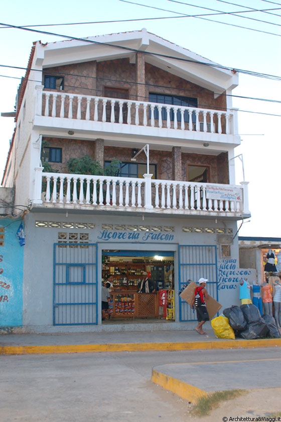 CHICHIRIVICHE - La nostra posada: Posada Milagro (sopra la Licoreria Falcon) a 50 metri dal lungomare