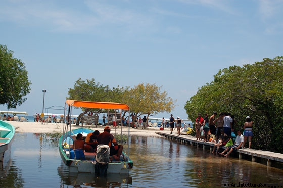 PARCO NAZIONALE MORROCOY - Approdiamo a Playuela