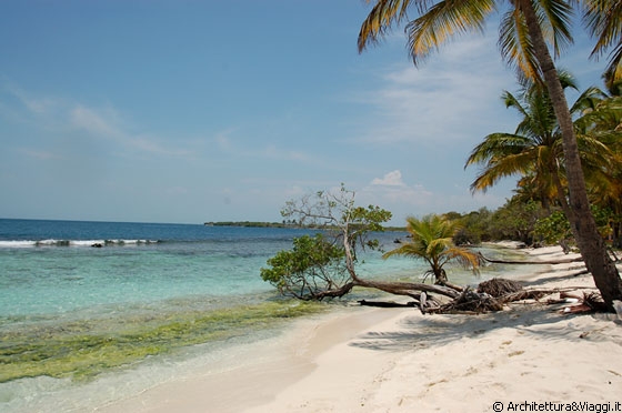 PLAYUELA - Sole, mare e relax in questa magnifica spiaggia caraibica