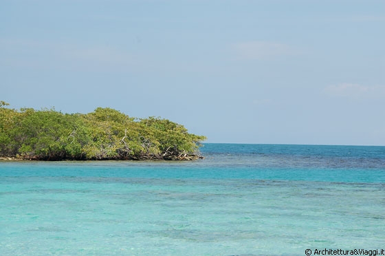 PLAYUELITA - Per fare il bagno Playuelita è forse migliore di Playuela