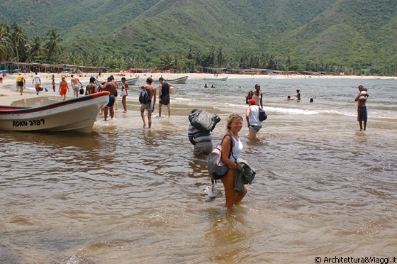 PLAYA CHUAO - Io, mentre attraverso il canale
