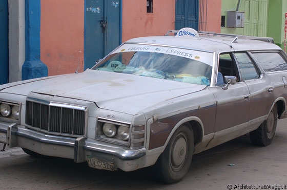 CHORONI' - Un taxi, il Choronì Express