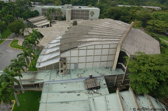 UNIVERSITA' CENTRALE DEL VENEZUELA - Aula Magna (vista dall'alto): Villanueva e Calder