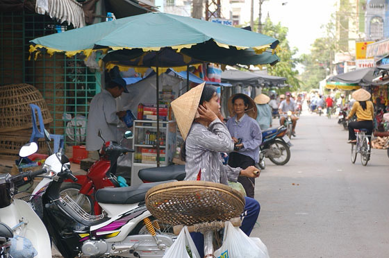 CAI RANG - Ovunque indossano non bai tho