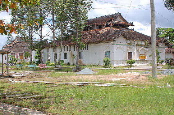 DELTA DEL MEKONG - Il tempio del villaggio nei dintorni di Cai Rang
