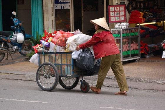 HO CHI MINH CITY - Geografia ed orientamento
