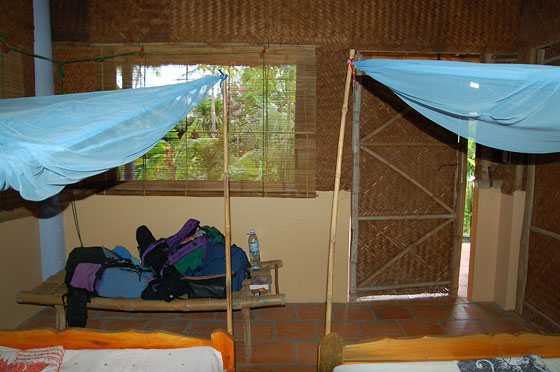 DINTORNI DI NHA TRANG - Jungle Beach Resort: l'interno del nostro bungalow