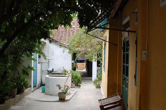 HOI AN - I caratteristici pozzi della Città Vecchia