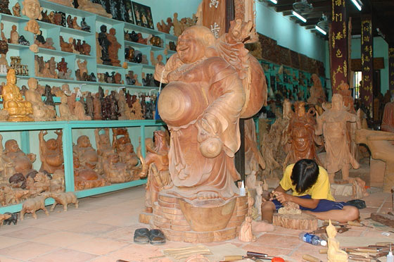 HOI AN - Le sculture in legno
