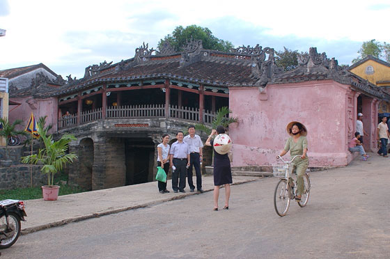 VIETNAM CENTRALE - Hoi An, Ponte giapponese coperto