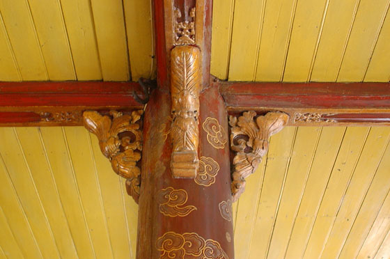 HUE' - La Città Imperiale - Porta Ngo Mon: particolare della sala interna 