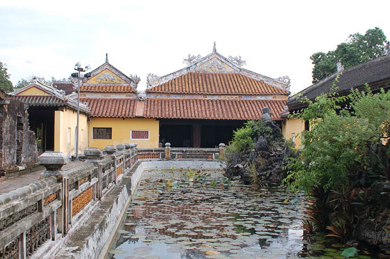 VIETNAM CENTRALE - Residenza di Dien Tho - Hué, La Città Imperiale