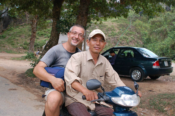 VIETNAM CENTRALE - Verso Vung Hill