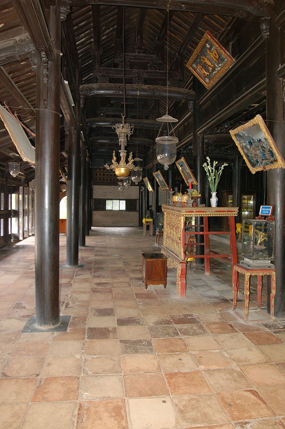 DINTORNI DI HUE' - Tomba di Tu Duc: gli interni del Palazzo di Hoa Khiem 