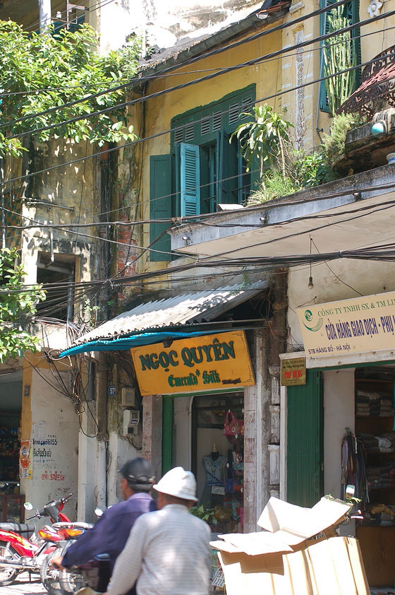 HANOI - Appena arrivati rimaniamo coinvolti in una piccola truffa