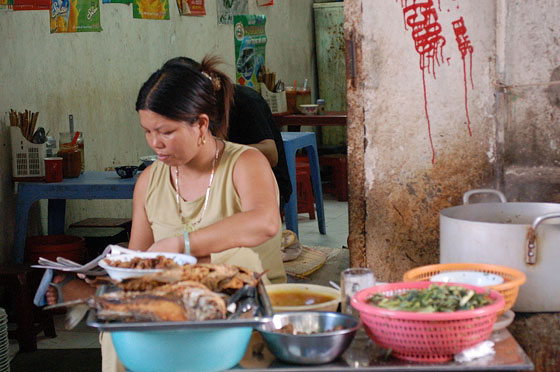 HANOI - Quartiere Vecchio: cibo ovunque
