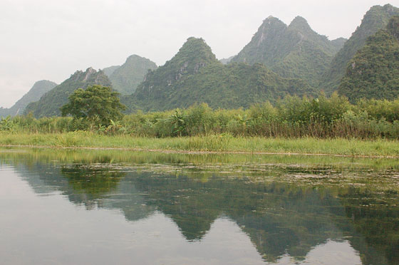 PAGODA DEI PROFUMI - Fine della giornata: ripercorriamo il fiume di Yen per tornare al minibus