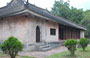 DINTORNI DI HUE'. Il retro di uno dei padiglioni del tempio di Hoa Khiem